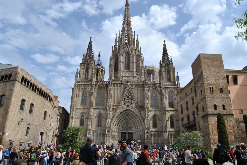 Eixample Patio Views With Amazing Terrace Apartment Barcelona Exterior photo